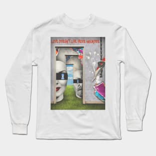 Love doesn't live here anymore Long Sleeve T-Shirt
